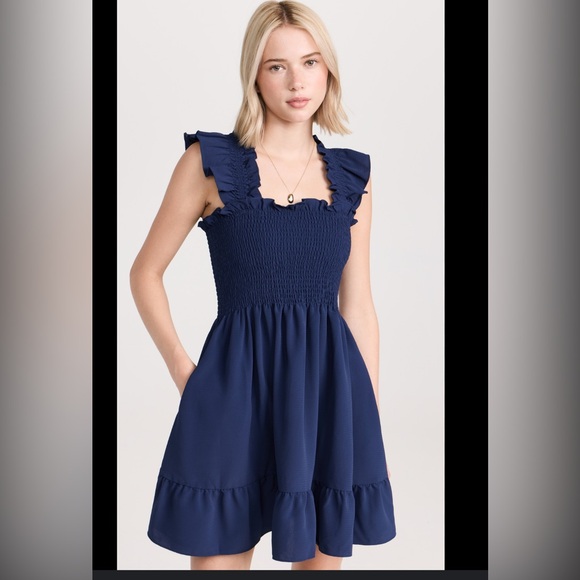 Hill House Dresses & Skirts - Hill House Home Elizabeth Nap Dress Navy XS